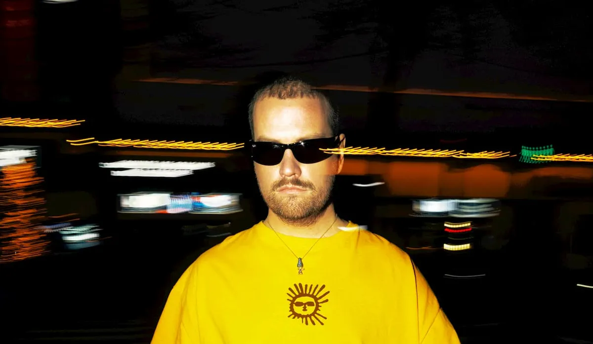 Myd (live)
                                    + Povoa