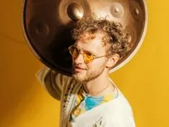 Yogaconcert met Koné Moerman