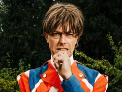 Bowie: Many Returns Of The Day