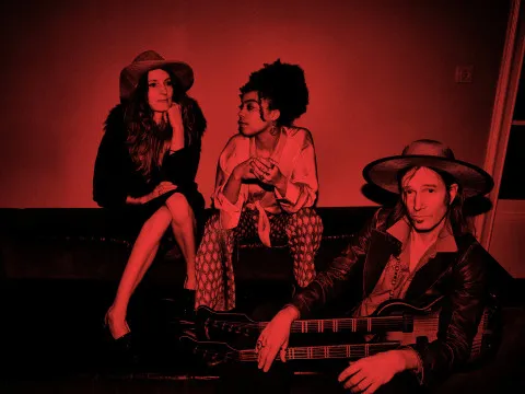 Stef Kamil Carlens & The Poem